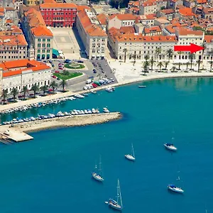 Appartement Luxury Riva With A Magnificient View, Split